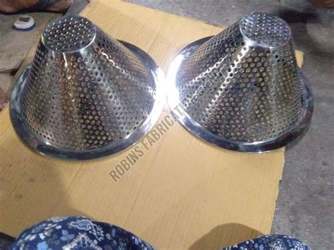 Robins Fabrication & Eng. Ankleshwar - Stainless Steel First Aid Box ...