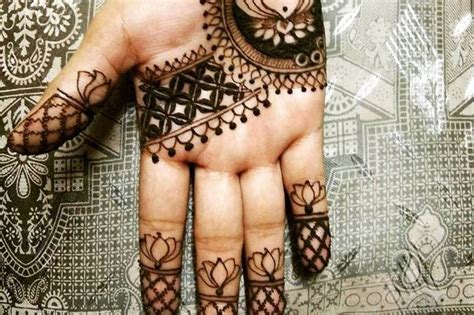 The 10 Best Bridal Mehndi Artists in Gujarat - Weddingwire.in