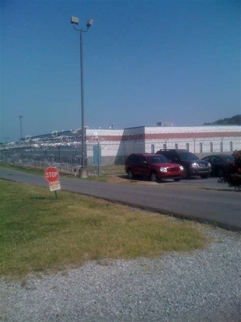 Silverdale Correctional Facility, 7609 Standifer Gap Rd, Chattanooga ...