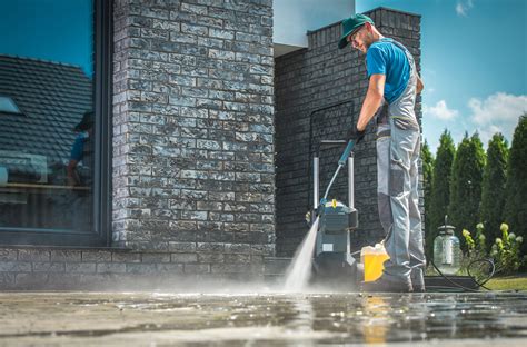 Best Pressure and Power Washing Insurance | InsuranceRanked