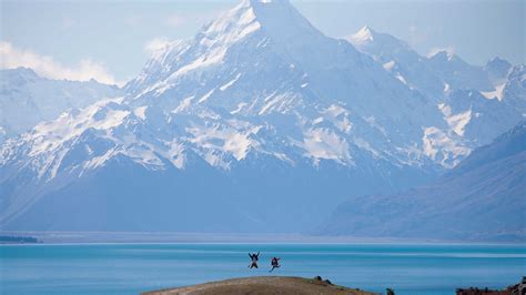 Aoraki/Mount Cook National Park Travel - Southern Alps New Zealand ...