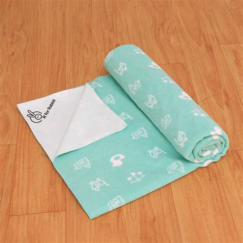 R for Rabbit Dry Nap M- Green | Available On The Mom Store