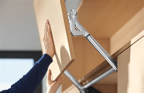 AVENTOS HL assembly and installation | Blum