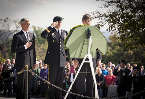 Secretary of the Army and U.S. Army Special Forces Command pay tribute ...