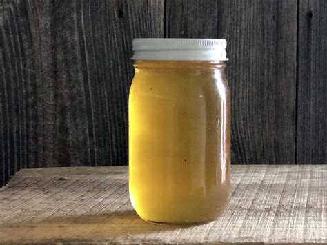 Raw Clover Honey - Beiler Family Farm