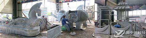 制作玻璃钢雕塑应考虑哪4点要素-上海培艺环境工程有限公司
