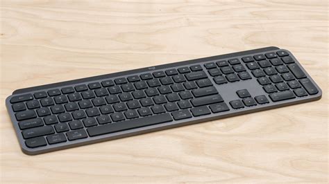 Logitech Keyboard MX Keys 的图像结果