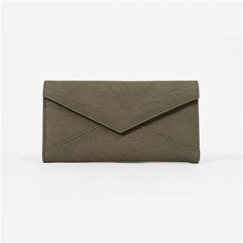 Get Solid Olive Wallet with Flap at ₹ 1499 | LBB Shop