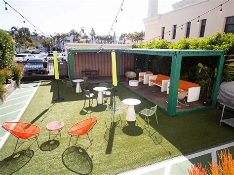 Downtown Urban Courtyard, Santa Barbara, CA | Event | Peerspace
