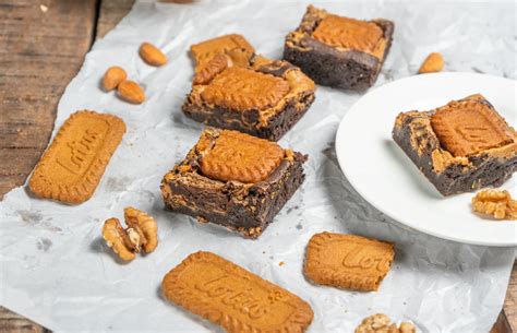 Biscoff Walnut Brownie – THE BAKLAVA BOX
