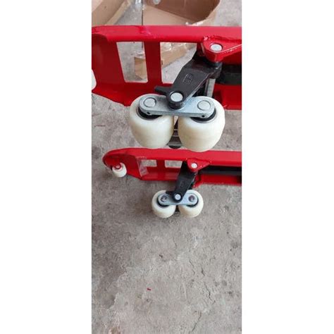Affordable Hydraulic Pallet Trucks, Min. Fork Height 85mm, 3000 Kg Capacity