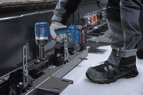 INDUSTRIAL IDS 18V-650 T IDS 18V-650 T | Bosch Professional