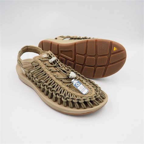 Keen Uneek Timberwolf/Plaza Taupe | LINE SHOPPING