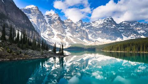 Canada In July 2025: Weather, Festivals & 10 Best Places To Visit