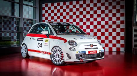 Comments on: Fiat Abarth 595 Competizione to make Indian debut tomorrow ...