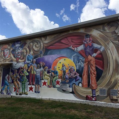 TOBY'S CLOWN SCHOOL & MUSEUM - All You Need to Know BEFORE You Go 2026 ...