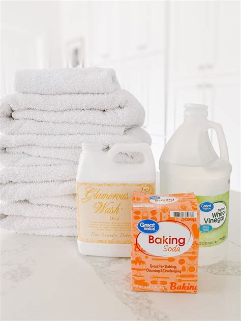 EASIEST Laundry Stripping Recipe to Deep Clean Smelly Towels