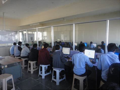 Computer Engineering Universities 的图像结果