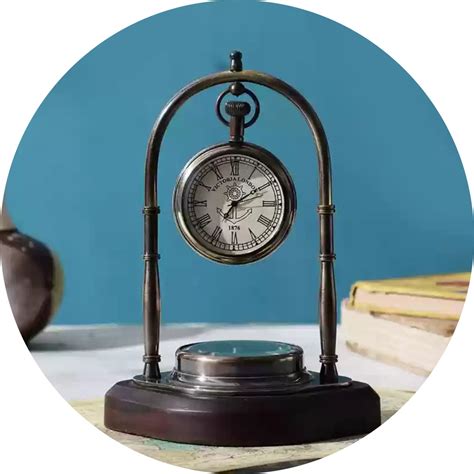 Desk Clock – Young Artisan