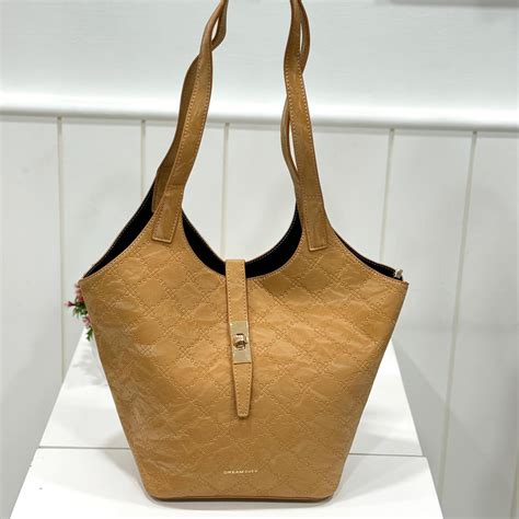 AURELLE HANDBAG – Treaso closet