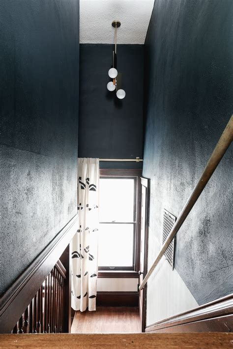 Reveal : The Entry Way, Stairwell and Hallway - Deuce Cities Henhouse ...