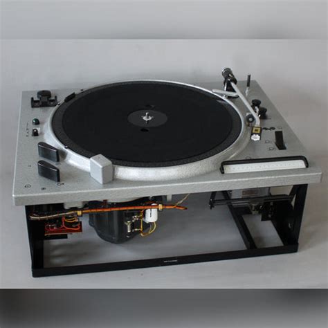 10 Iconic Turntables That Pushed the Limits of Hi-Fi | The Revolver Club