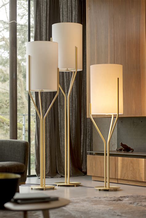 TOP 10 Luxury floor lamps 2025 - Warisan Lighting