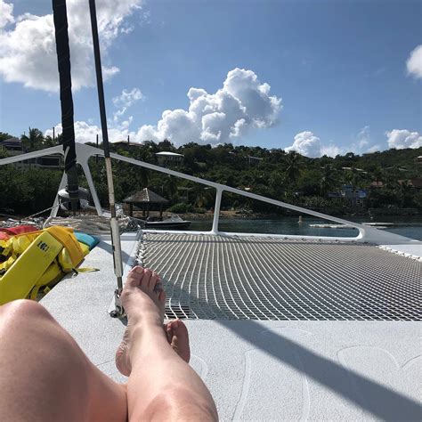 Tiffani Faison's feet