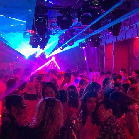 Top 10 Nightclubs in Chicago | Alotea Concierge
