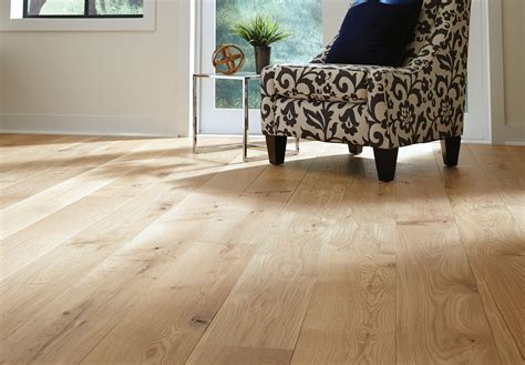 Wide Plank Vinyl Flooring Oak