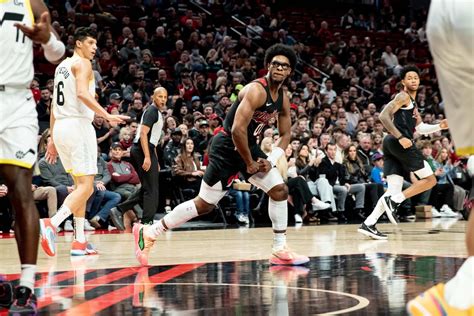 PHOTOS » Trail Blazers vs. Jazz on December 14, 2023 Photo Gallery ...