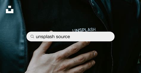 Unsplash Source. Example 的图像结果