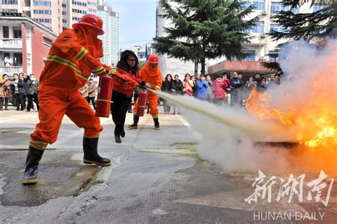 社区微型消防站 全省首次演练 - 长沙 - 新湖南