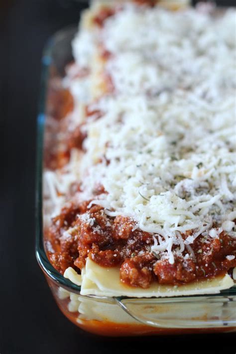 Lasagna Recipe: Easy Lasagna With Meat Sauce