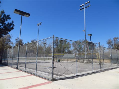 Los Angeles Park Reviews: North Hollywood Park