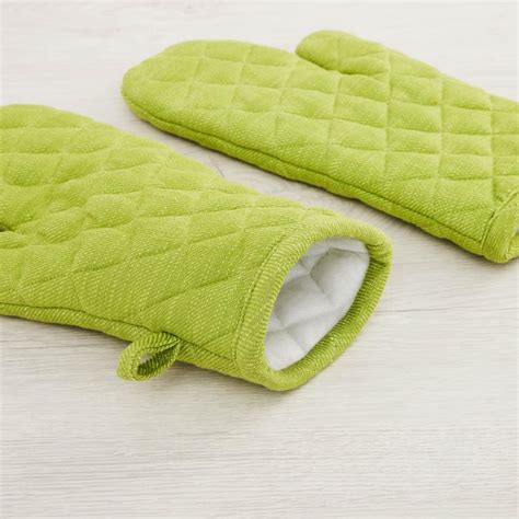 Buy Colour Connect Oven Mitten from Home Centre at just INR 99.0