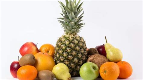 Eat THESE fruits if you have dengue fever | News | Zee News