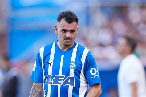 Álex Sola: "El partido para el Granada CF es vital y Paco López saldrá ...