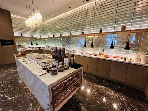 Do You Lose Your Marriott Platinum Status After Canceling or ...