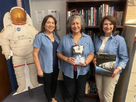 NASA Library 的图像结果