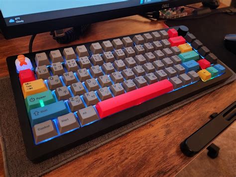 How to Customize Your Logitech Keyboard 的图像结果