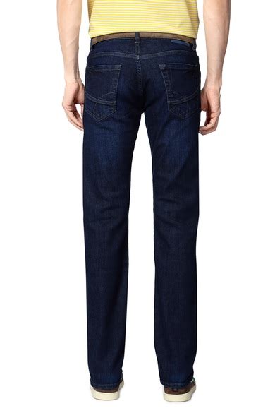 Buy Men Blue Dark Wash Jeans Online - 79340 | Peter England