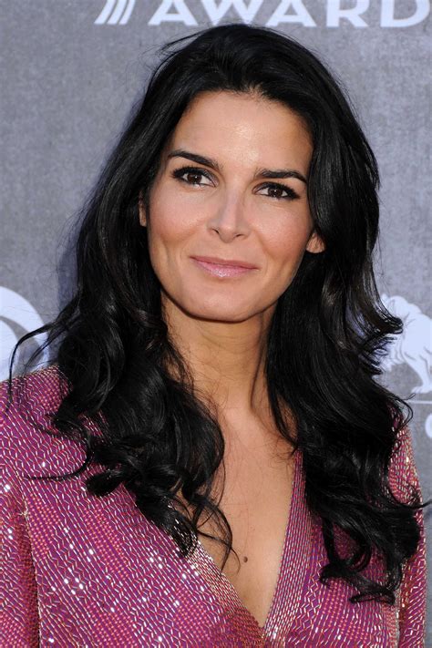 Angie Harmon - Profile Images — The Movie Database (TMDb)