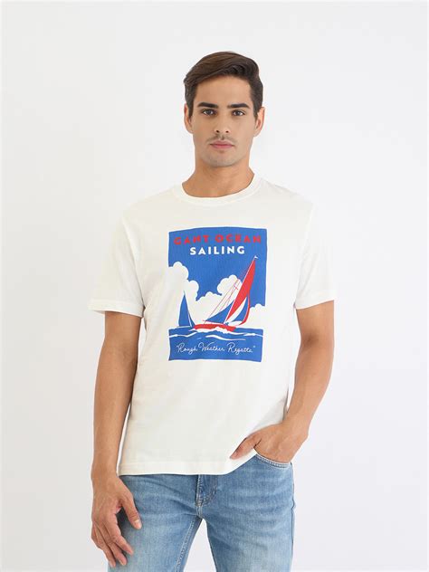 Shop Gant Men White Solid Round Neck Tshirt Online