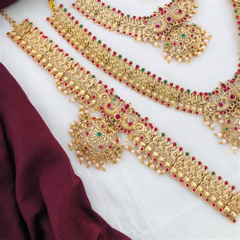 Beautiful Semi Bridel Necklace Set for Women, south Indian jewellery m ...