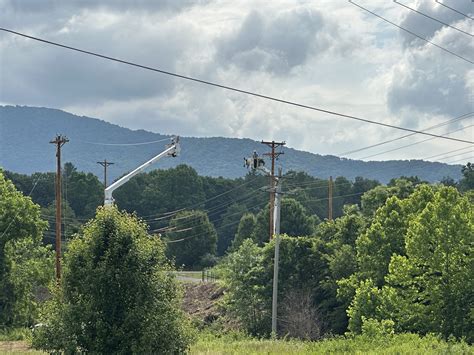 Tree Trimming – Plateau Electric Cooperative