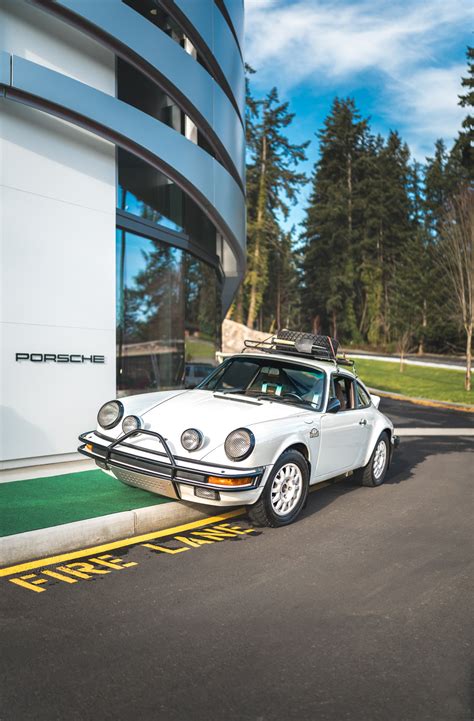 Off The Grid w/ Porsche Seattle North — Avants
