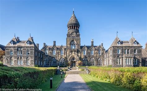 HINSLEY HALL (Leeds) - Specialty Inn Reviews, Photos, Rate Comparison ...