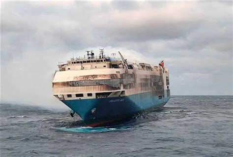 出售实载1300吨货船：2008年9月泰州造