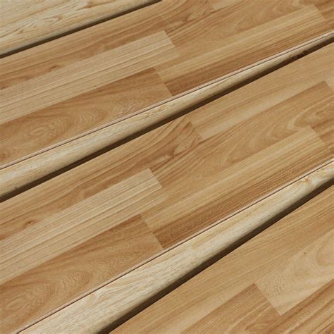 工科男木地板测评：到底什么木地板才是放心在家里用的木地板